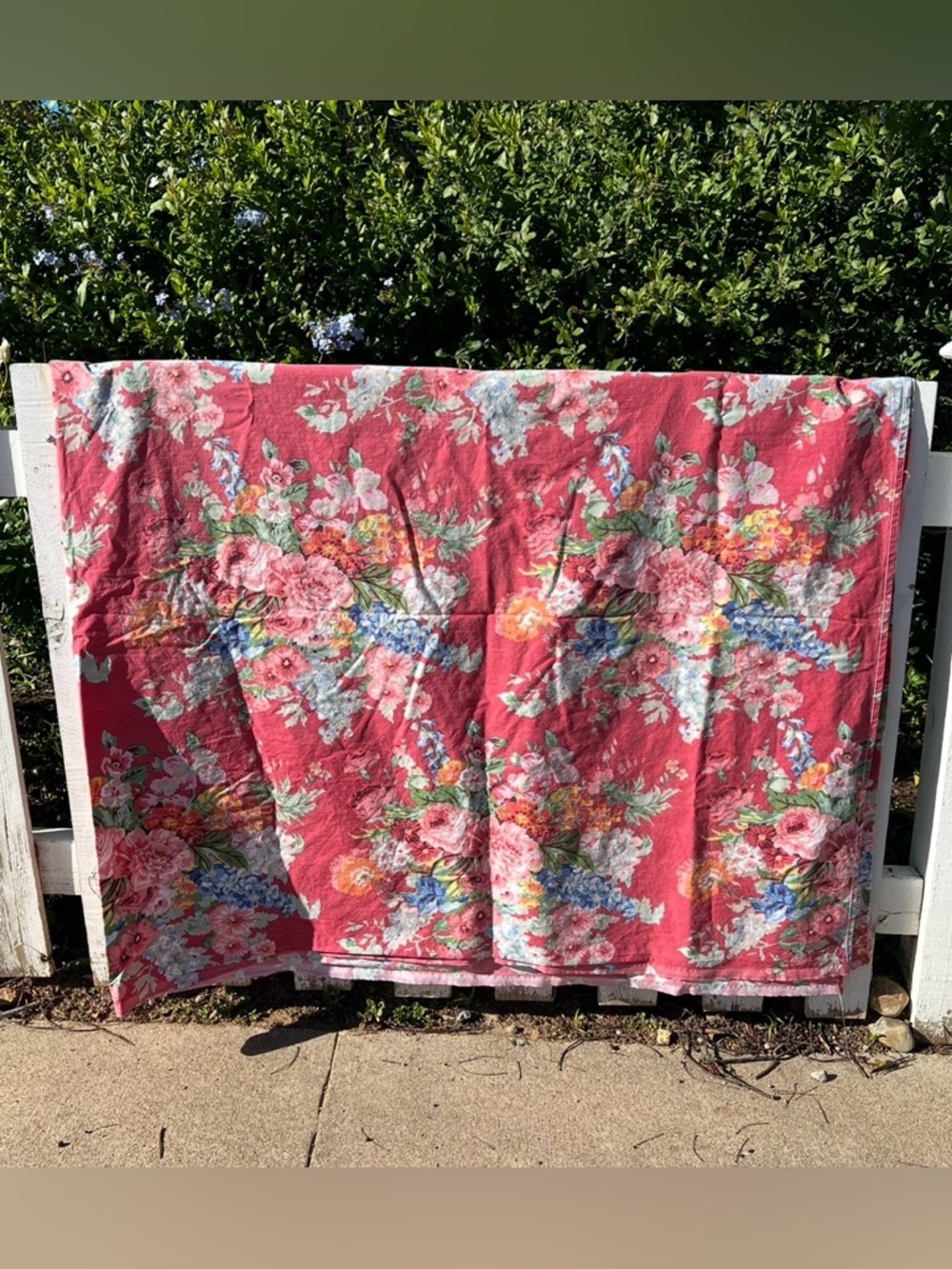 VTG Ralph Lauren Beach House Fuchsia Floral Queen 2-Piece Sheet Set Cottage READ